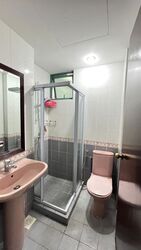 Stratford Court (D16), Condominium #571802911